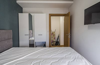 Rental of a bright 2-room apartment, 44 m², Voždovac, Belgrade, Serbia